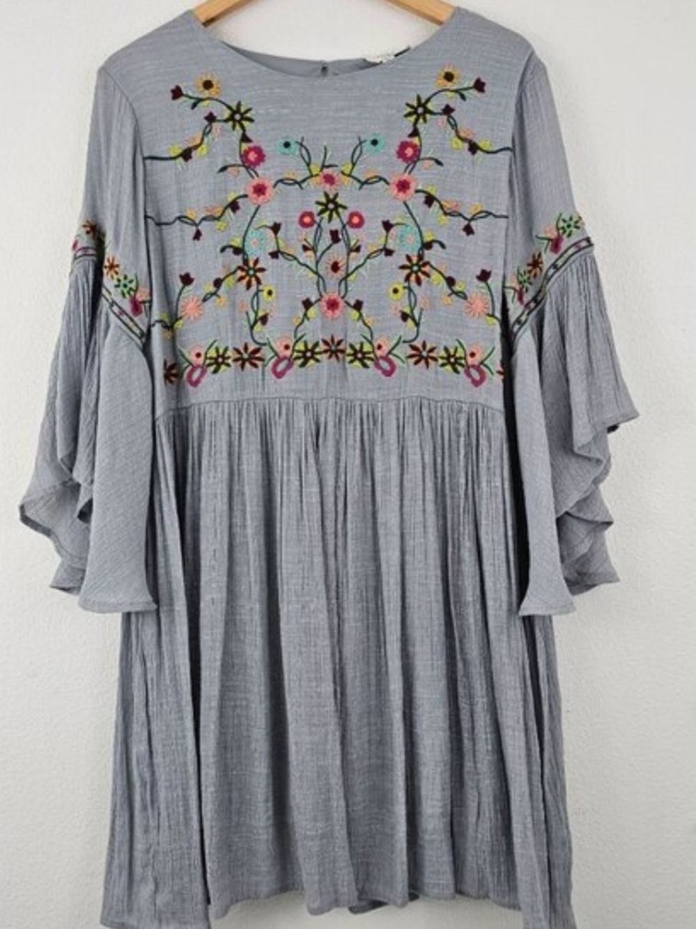 Umgee Embroidered Boho Midi Dress in Light Gray L Large
